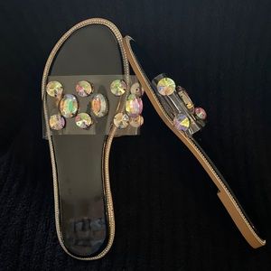NWOT Black sandal, clear strap with large rhinestones